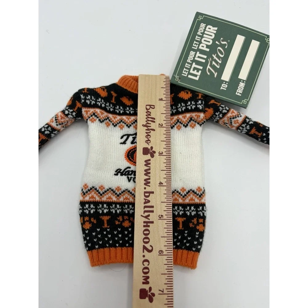 NEW Tito's Vodka Bottle / Doll Sweater Fits 750mL & L Bottles Dog People‎